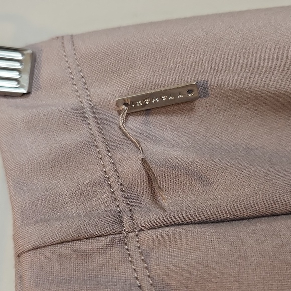 NWT Tahari Pencil Skirt In‎ Smokey Taupe Size Small - Picture 9 of 10